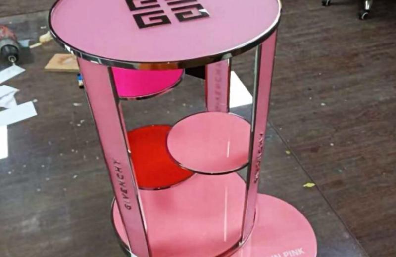pink-stand-custom-made
