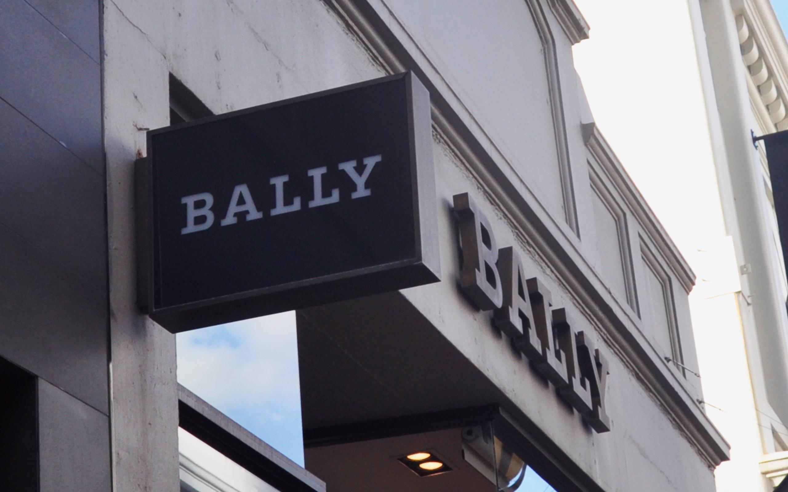 bally-retail-store-signage